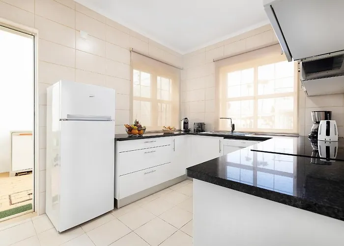 빌라 Farol By Ocvillas Gale (Albufeira)